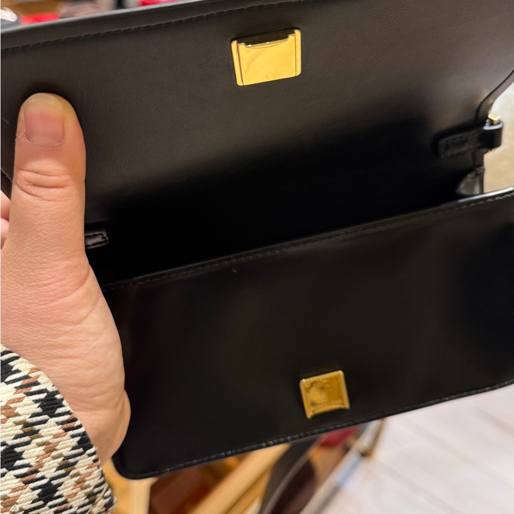 Tory Burch Black shine Leather Crossbody Bag - Picture 4 of 5